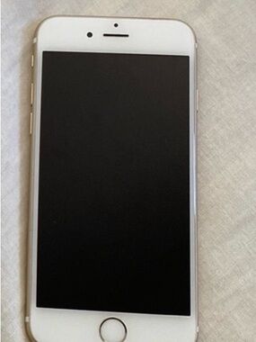 Apple iPhone 6 White Front with Gold Frame